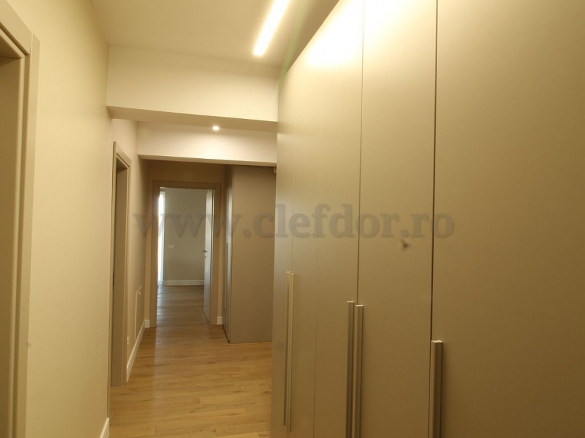 Apartament cu 3 camere in zona Pipera Apartament cu 3 camere in zona Pipera