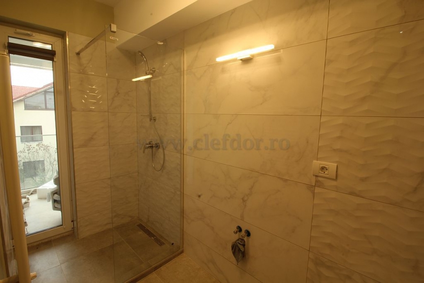 Apartament cu 3 camere in zona Pipera Apartament cu 3 camere in zona Pipera