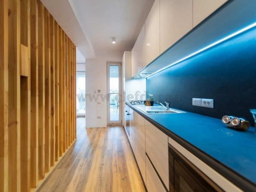 Lake view Apartment! Apartament cu vedere spre lac!