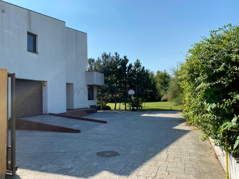 Villa near Iancu Nicolae-British School Vila individuala in apropiere de Iancu Nicolae-British School