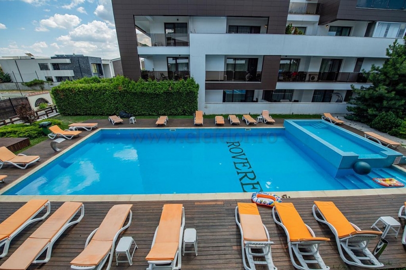 Apartament cu 3 camere in Complex cu Piscina Apartament cu 3 camere in Complex cu Piscina