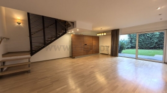 Villa with access to the Pool near the American School Vila cu acces la Piscina langa Scoala Americana