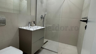 Vila RENOVATA cu acces la piscina in apropiere de Jolie Ville Vila RENOVATA cu acces la piscina in apropiere de Jolie Ville