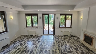 Villa for rent with Lake View, Sisesti area Vilă cu iesire la lac