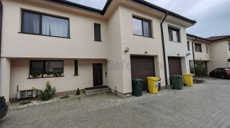 Vila RENOVATA in apropiere de Porsche Nord Vila RENOVATA in apropiere de Porsche Nord