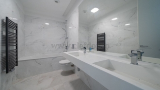 Herastrau One - apartment with 3 bedroom for rent, lake view Herastrau One - apartament cu 4 camere de inchiriat, vedere lac