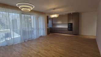 3 Bedrooms apartment in Baneasa area near the Forest Jandarmeriei- Apartament  cu 4 camere în zona Baneasa