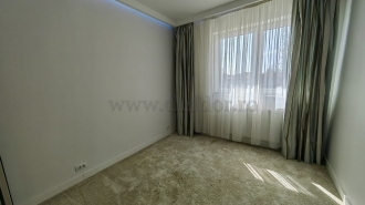 Luxury Villa with Swimming Pool Acces Vila de Lux cu acces la piscina