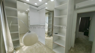 Luxury Villa with Swimming Pool Acces Vila de Lux cu acces la piscina