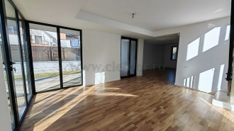 Villa with Pool Near American School Vila cu piscina in apropiere de Scoala Americana