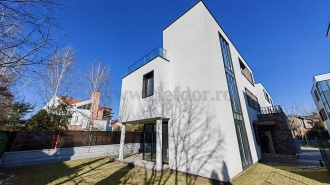 Villa with Pool Near American School Vila cu piscina in apropiere de Scoala Americana