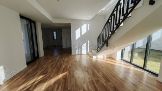 Villa with Pool Near American School Vila cu piscina in apropiere de Scoala Americana