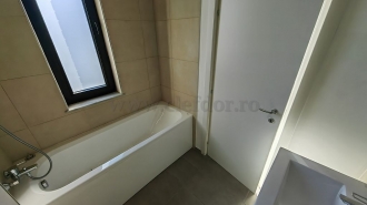 Villa with Pool Near American School Vila cu piscina in apropiere de Scoala Americana