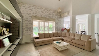 Vila in zona Iancu Nicolae-British School Vila in zona Iancu Nicolae-British School