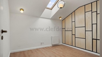 Villa for sale in OMV Pipera area Vilă de vanzare în zona OMV Pipera