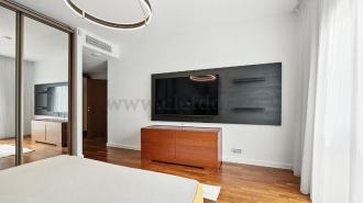 2 Bedrooms Apartment near U.S. Embassy for Rent Apartament cu 3 camere de închiriat în zona Ambasadei Americii