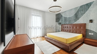 Apartament cu 3 camere de închiriat în zona Ambasadei Americii Apartament cu 3 camere de închiriat în zona Ambasadei Americii