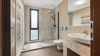 Apartament cu 3 camere de închiriat în zona Ambasadei Americii Apartament cu 3 camere de închiriat în zona Ambasadei Americii