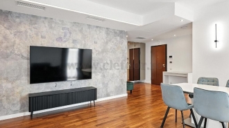 Apartament cu 3 camere de închiriat în zona Ambasadei Americii Apartament cu 3 camere de închiriat în zona Ambasadei Americii