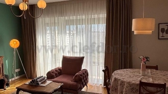 Vila in apropiere de Scoala Americana