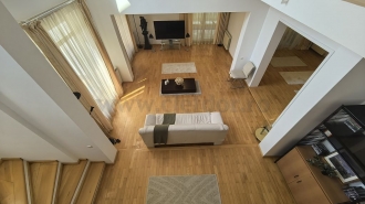 Individual Villa for rent near British School Vilă INDIVIDUALA în apropiere de British School