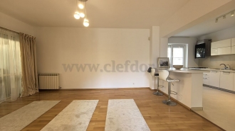 Individual Villa for rent near British School Vilă INDIVIDUALA în apropiere de British School