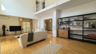 Individual Villa for rent near British School Vilă INDIVIDUALA în apropiere de British School