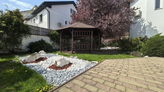 Individual Villa for rent near British School Vilă INDIVIDUALA în apropiere de British School