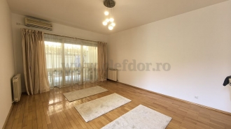 Individual Villa for rent near British School Vilă INDIVIDUALA în apropiere de British School