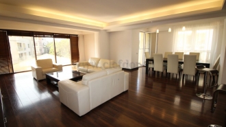 Apartament cu 4 camere de închiriat în zona Soseaua Nordului Apartament cu 4 camere de închiriat în zona Soseaua Nordului