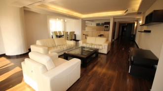 Apartament cu 4 camere de închiriat în zona Soseaua Nordului Apartament cu 4 camere de închiriat în zona Soseaua Nordului