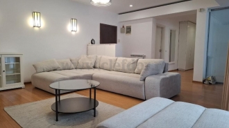 4 room Apartment for rent, Pipera area Apartament cu 4 camere de închiriat în zona Pipera