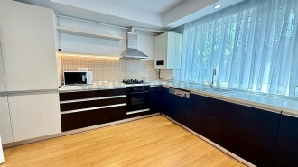 4 room Apartment for rent, Pipera area Apartament cu 4 camere de închiriat în zona Pipera