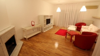 Vila de Inchiriat langa British School Vila de Inchiriat langa British School