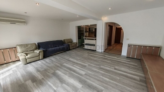 Villa for rent, Iancu Nicolae area Vilă cu 4 camere de închiriat în zona Iancu Nicolae
