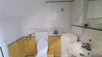 Villa for rent, Iancu Nicolae area Vilă cu 4 camere de închiriat în zona Iancu Nicolae