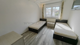 Villa for rent, Iancu Nicolae area Vilă cu 4 camere de închiriat în zona Iancu Nicolae