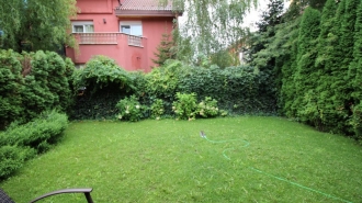 Vilă cu 4 camere  în zona Iancu Nicolae Vilă cu 4 camere  în zona Iancu Nicolae