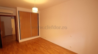 Vila de lux cu acces la piscina de inchiriat Vila de lux cu acces la piscina de inchiriat