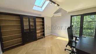 Iancu Nicolae - Cambridge School - RENOVATED Villa Iancu Nicolae - Cambridge School-  Vilă RENOVATA