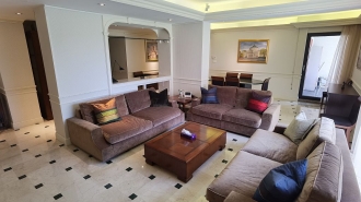 4 Bedrooms Apartment with Home Management System near U.S. Embassy Apartament langa Ambasada Americii