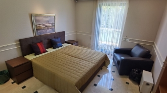 4 Bedrooms Apartment with Home Management System near U.S. Embassy Apartament langa Ambasada Americii