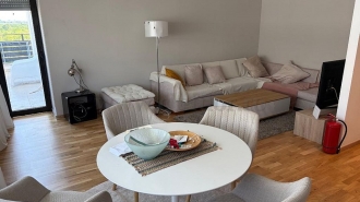 3 room Apartment for rent, Baneasa area Apartament cu 3 camere de închiriat în zona Baneasa
