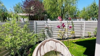 Luxury Villa with Swimming Pool Acces Vila de Lux cu acces la piscina