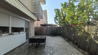 Vila de Lux cu acces la piscina Vila de Lux cu acces la piscina