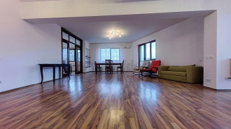 3 Bedrooms Duplex in Baneasa Area Duplex cu 4 camere în zona Baneasa