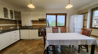 3 Bedrooms Duplex in Baneasa Area Duplex cu 4 camere în zona Baneasa