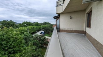 3 Bedrooms Duplex in Baneasa Area Duplex cu 4 camere în zona Baneasa