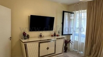 Apartment with Swimming Pool Access Apartament cu acces la piscina