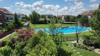 Villa with elevator and swimming pool acces, Iancu Nicolae Area Vilă cu lift si acces la piscina in zona Iancu Nicolae